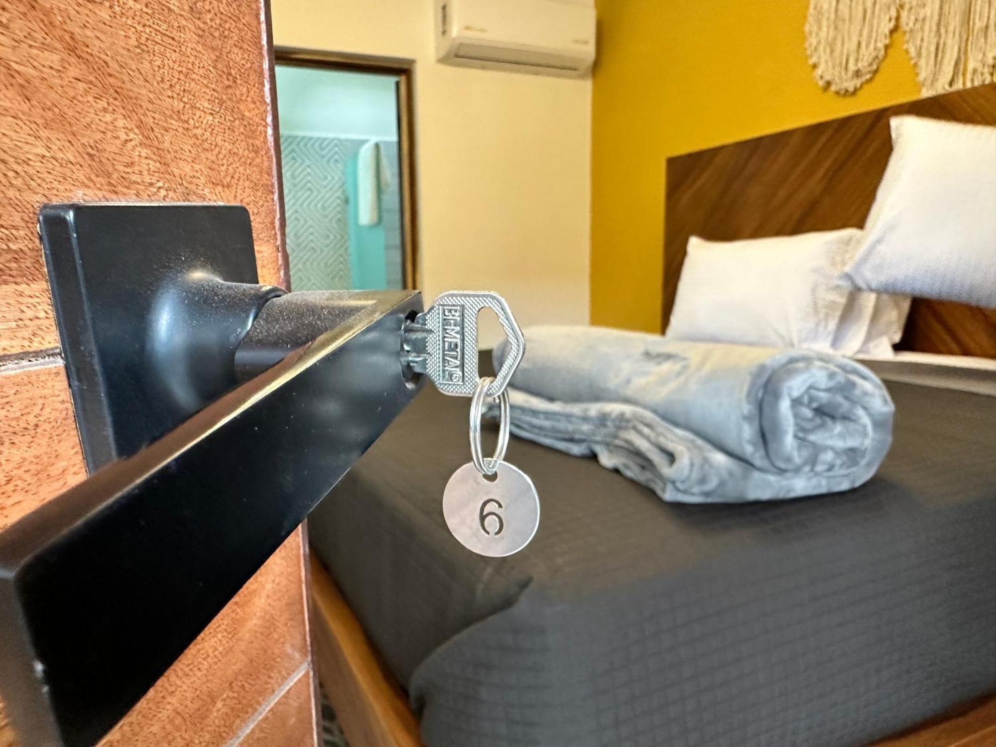 Hotel Boutique Villa Escondida, A Pasos De Lo Mejor En Tlaquepaque Ngoại thất bức ảnh