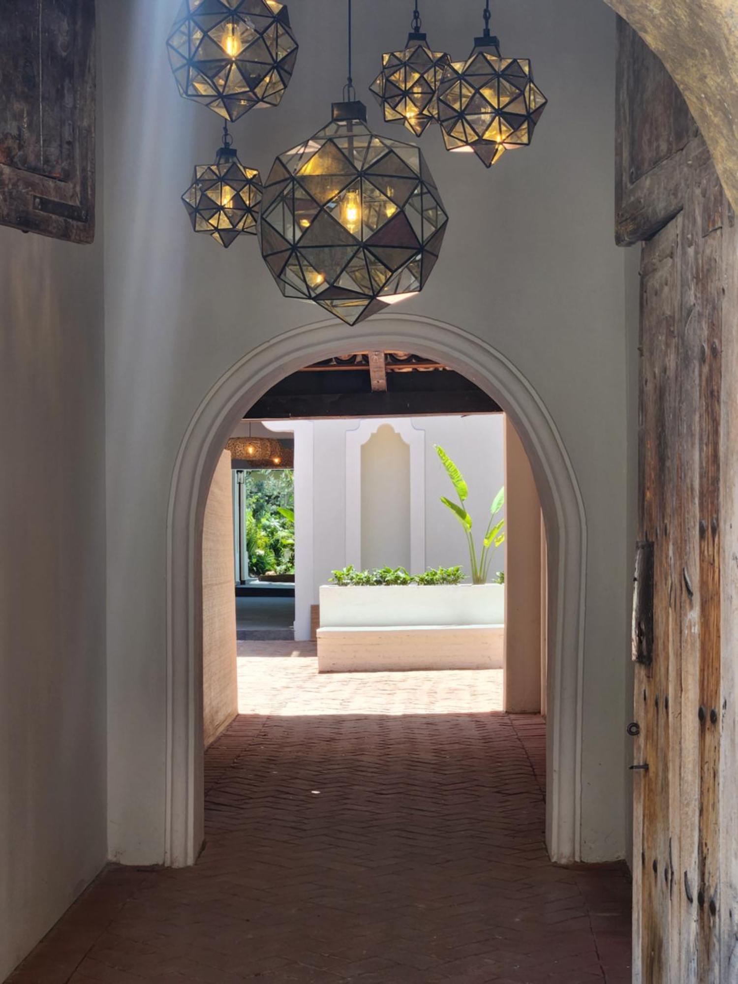Hotel Boutique Villa Escondida, A Pasos De Lo Mejor En Tlaquepaque Ngoại thất bức ảnh